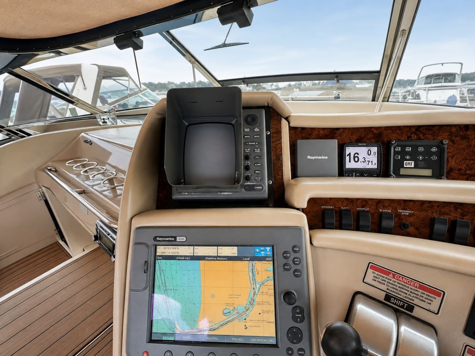 1999 Sea Ray 500 Sundancer - Photo 22