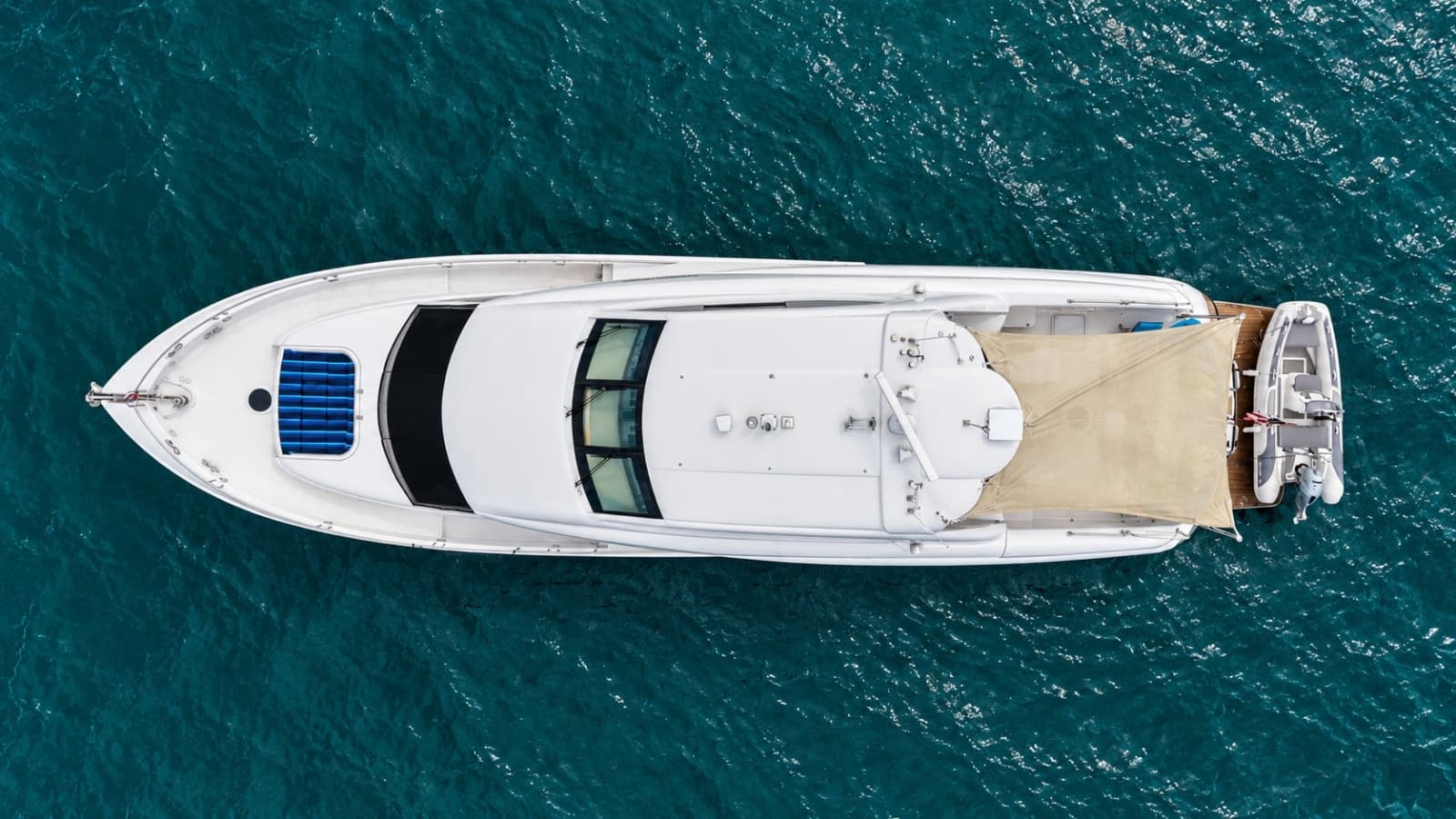 2002 Lazzara Yachts 80 Skylounge - Photo 8