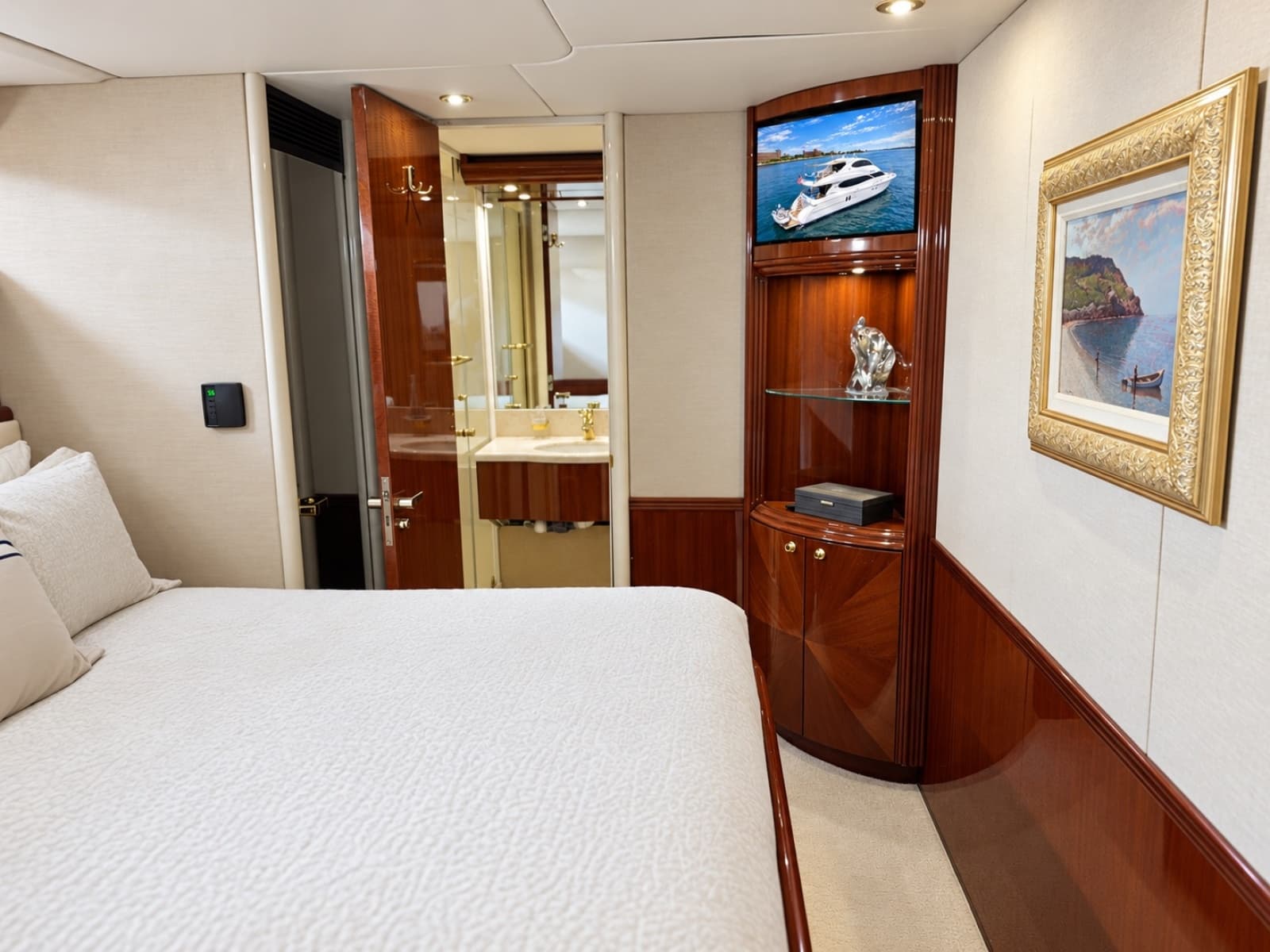 2002 Lazzara Yachts 80 Skylounge - Photo 76