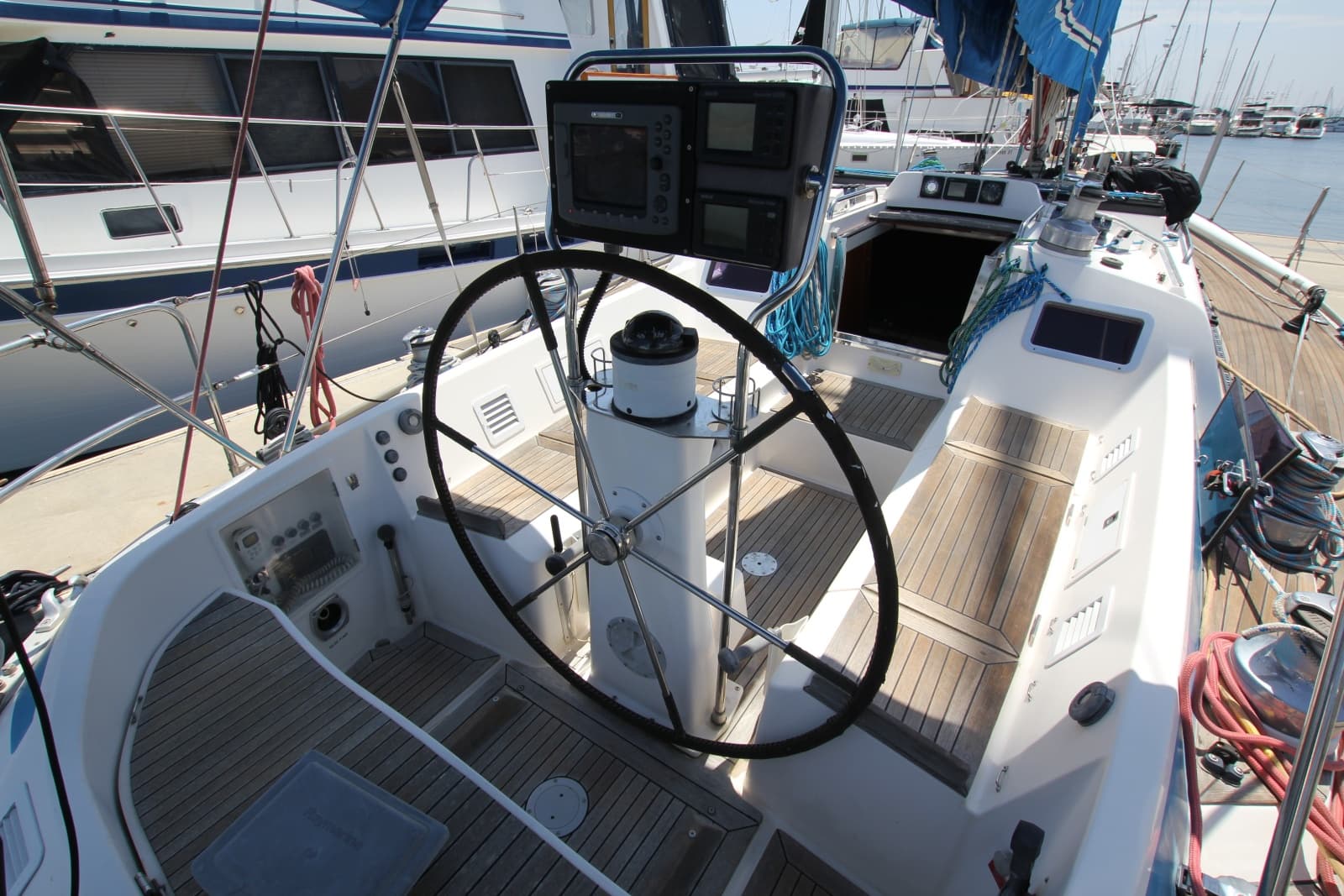 2000 Nautor Swan  - Photo 11