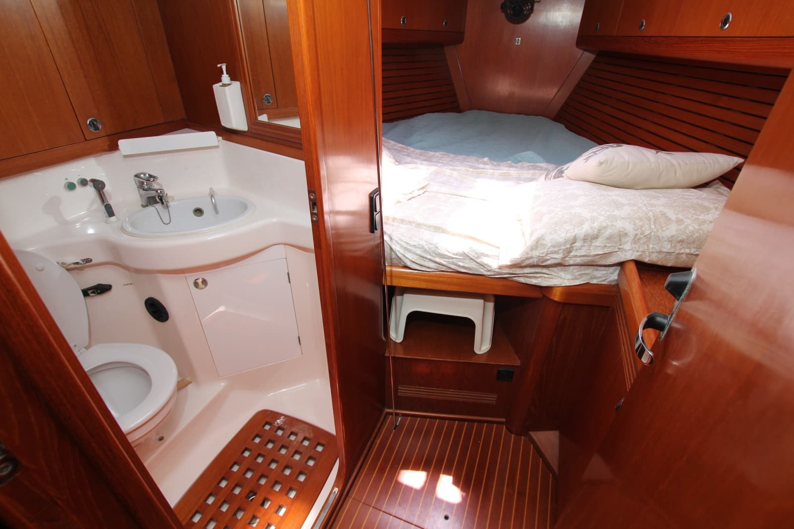 2000 Nautor Swan  - Photo 23