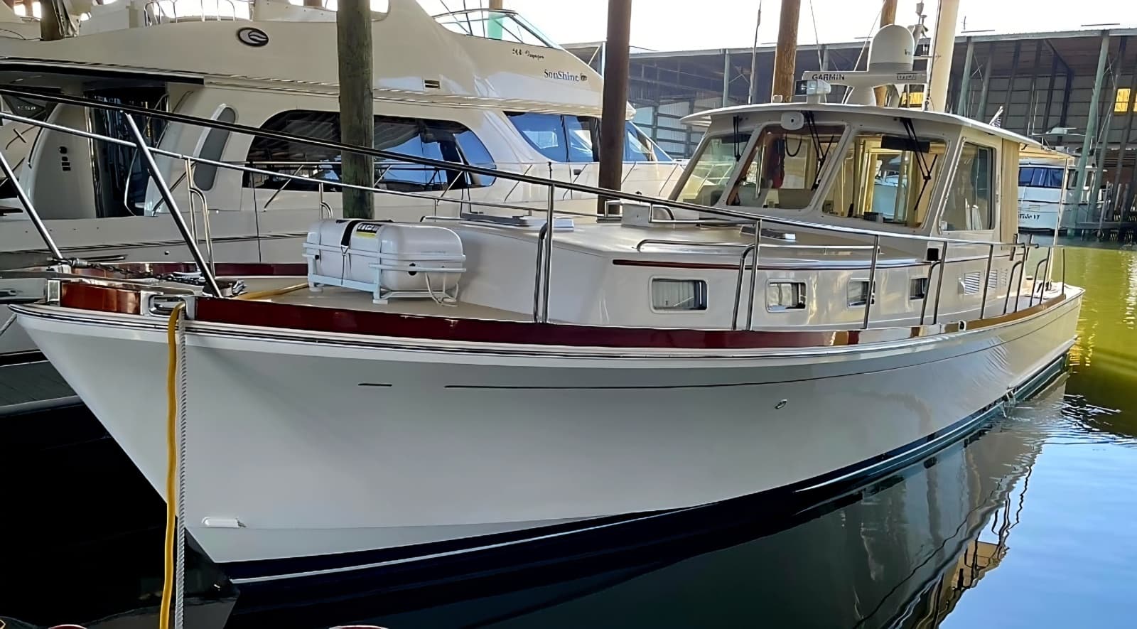 2001 Grand Banks Eastbay 43 HX SX - Photo 2