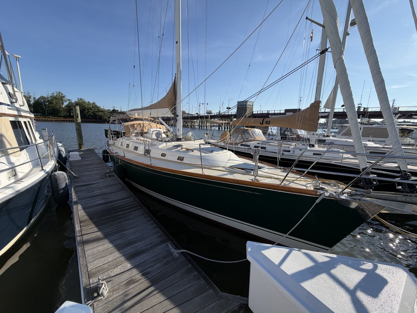 2011 Tartan 4300 - Photo 3