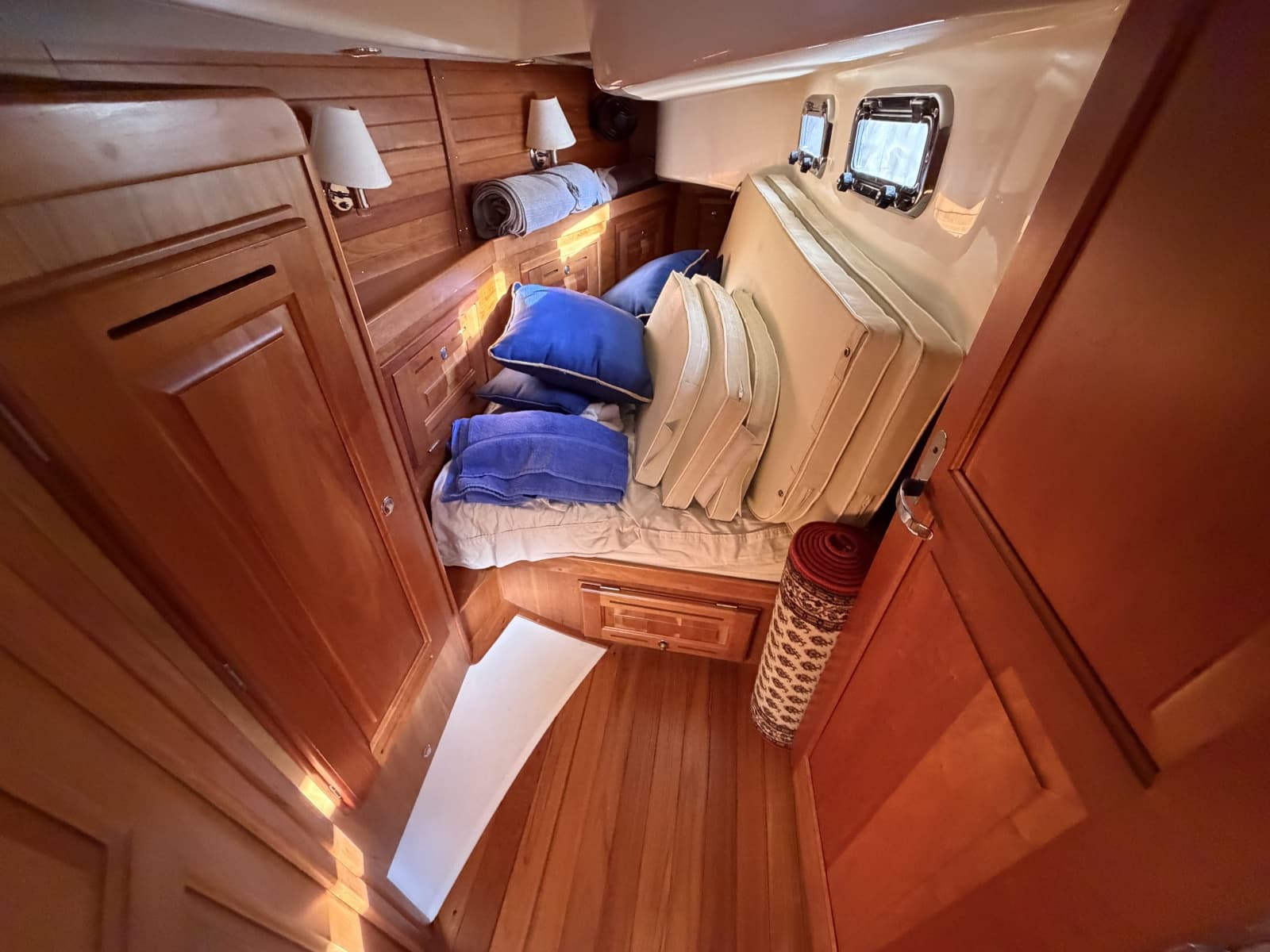 2011 Tartan 4300 - Photo 18