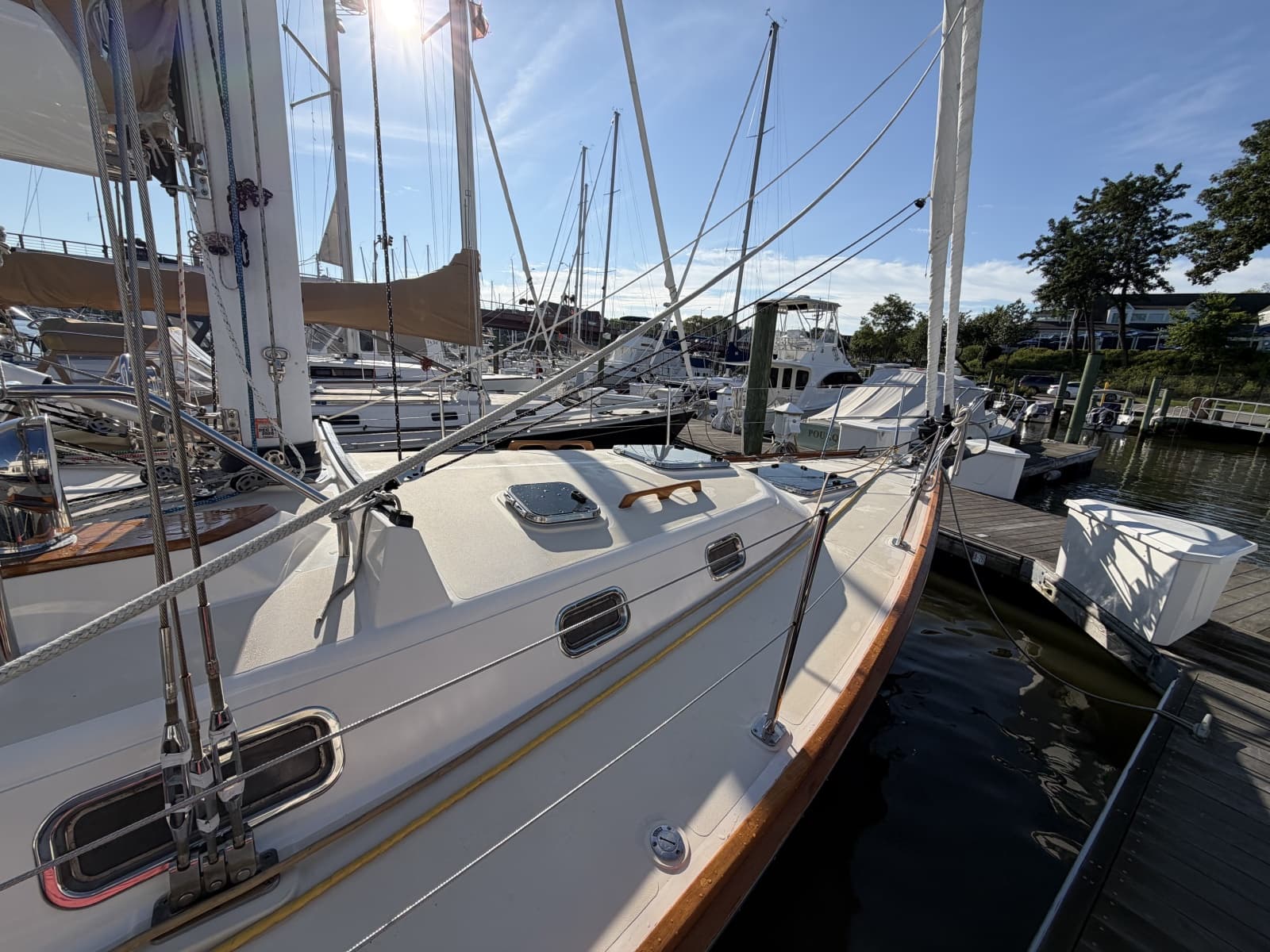 2011 Tartan 4300 - Photo 30
