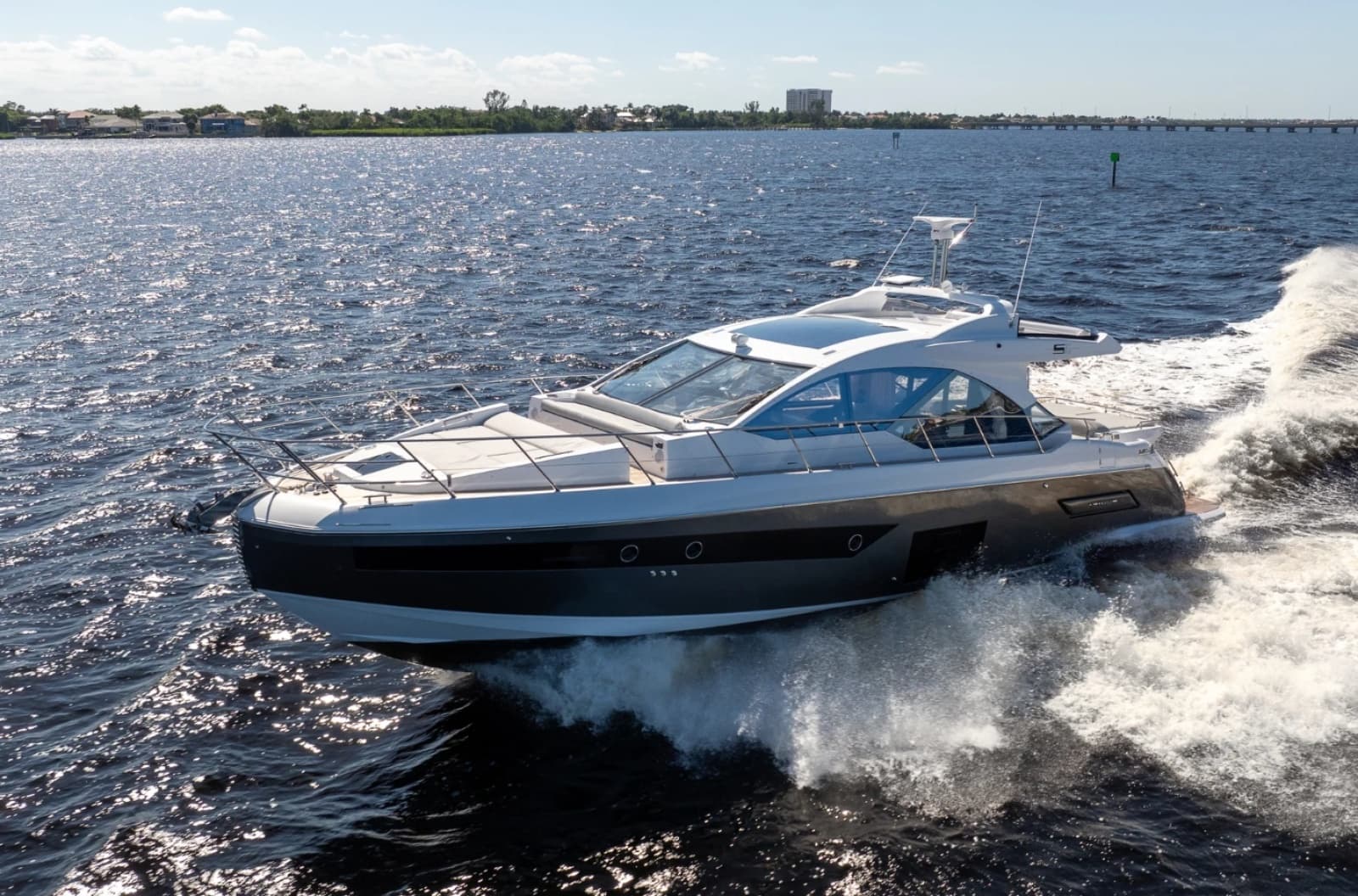 2025 Azimut S6 - Photo 13