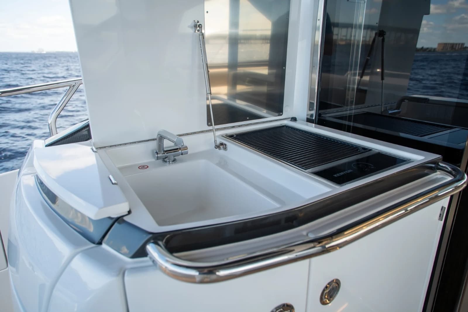 2025 Azimut S6 - Photo 23