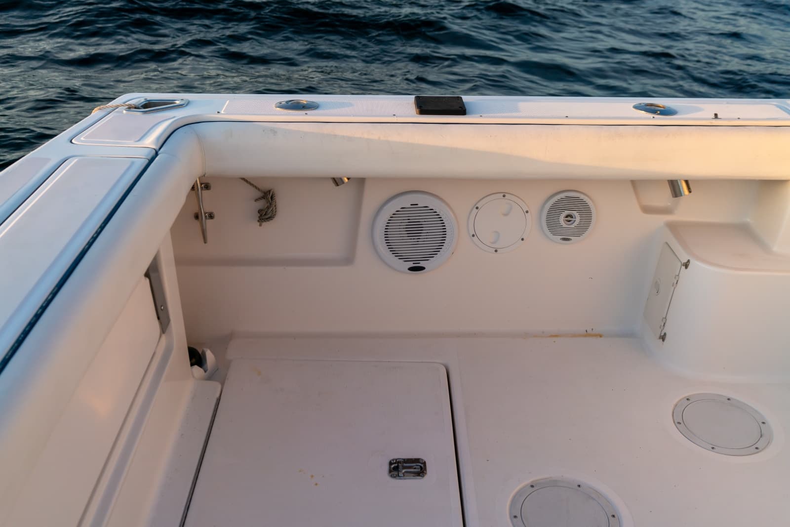 2001 Tiara Yachts 3100 Open - Photo 12