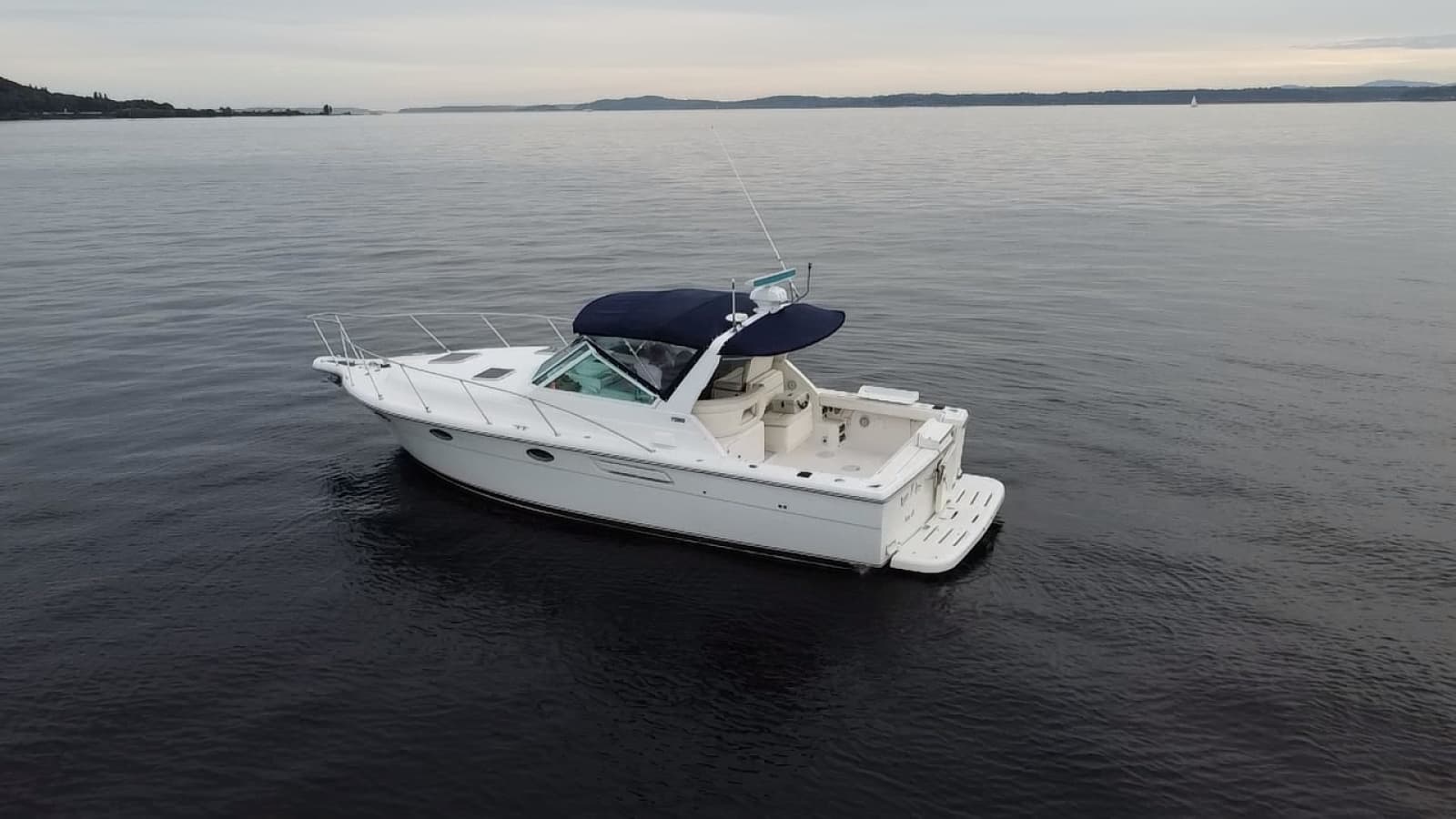 2001 Tiara Yachts 3100 Open - Photo 5