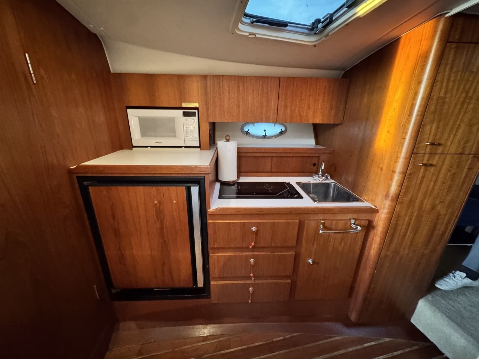 2001 Tiara Yachts 3100 Open - Photo 21