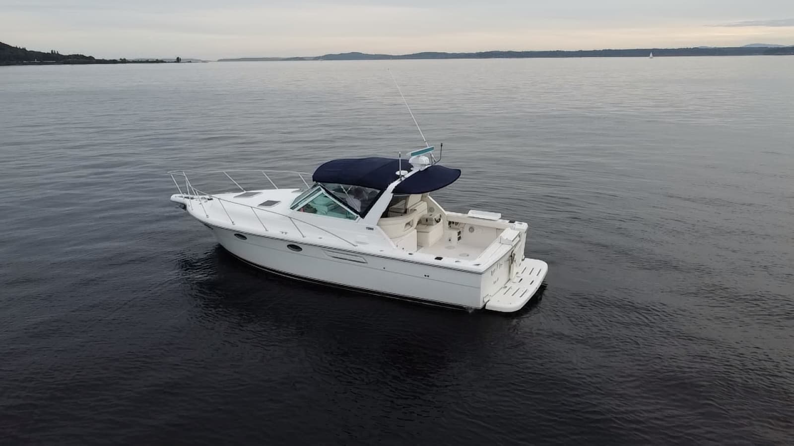 2001 Tiara Yachts 3100 Open - Photo 1