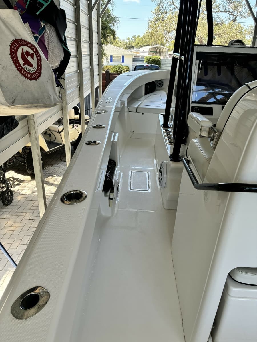 2023 SeaVee 290B - Photo 17