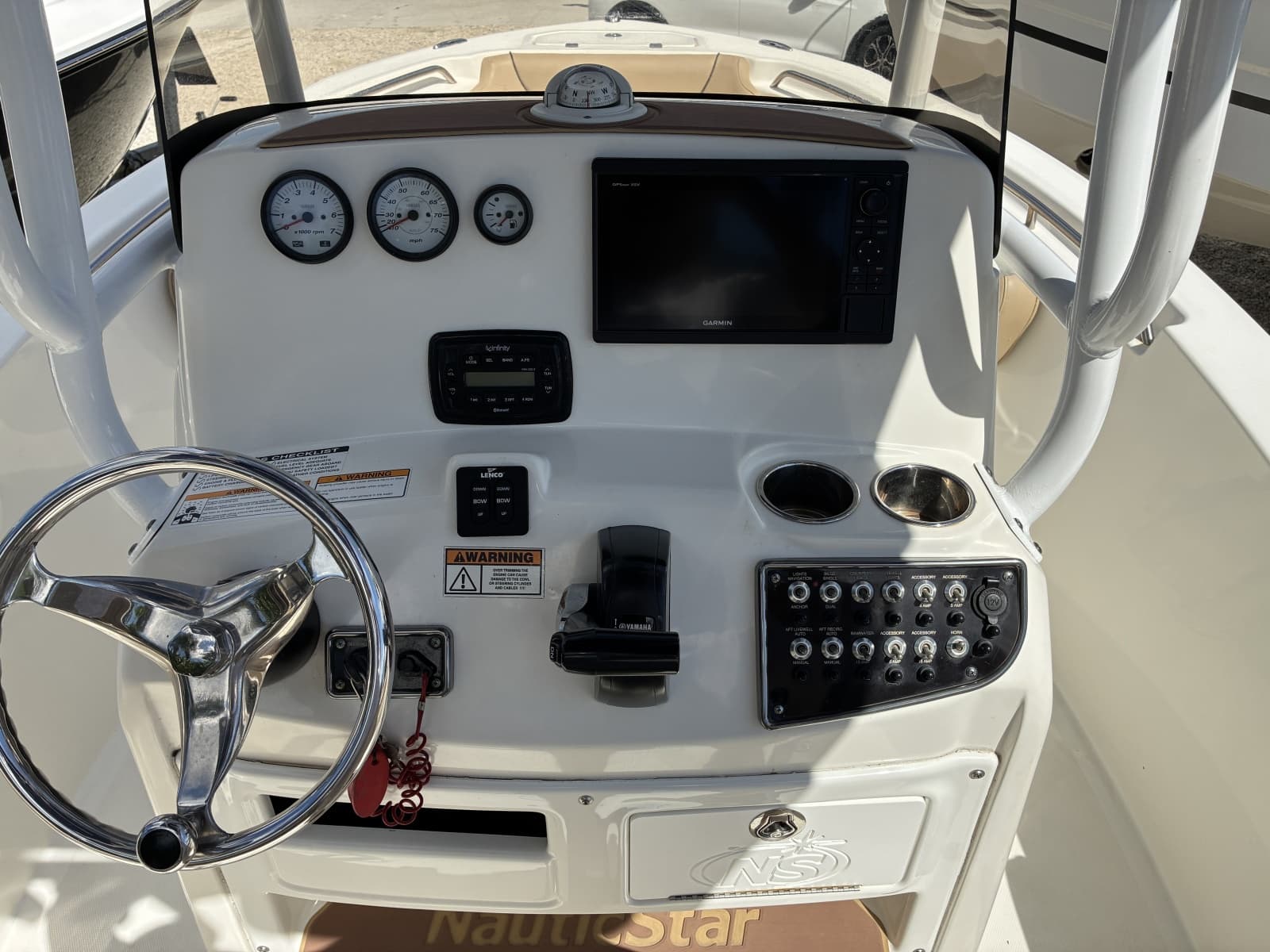 2019 NauticStar 2102 Legacy - Photo 4