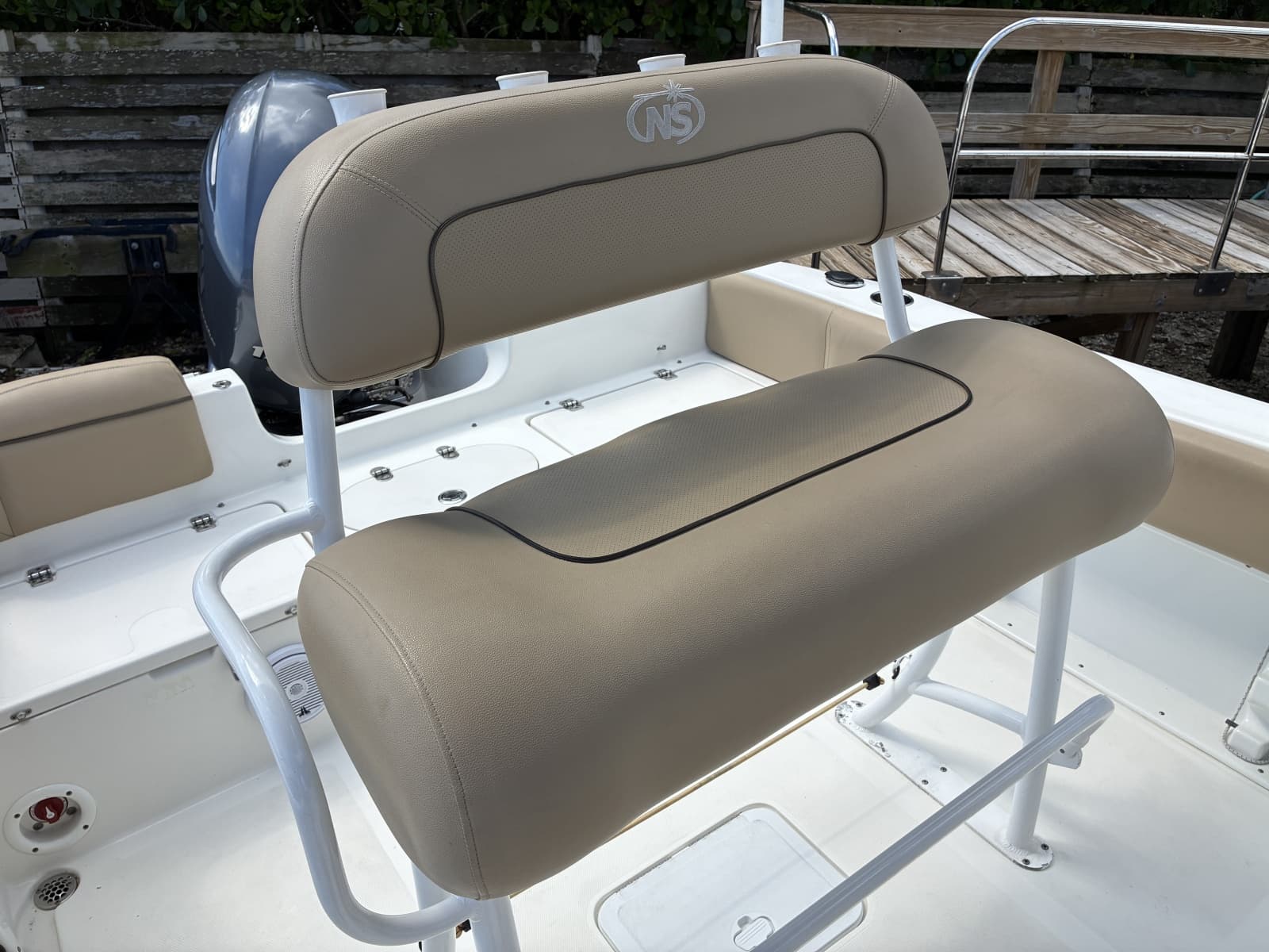 2019 NauticStar 2102 Legacy - Photo 7