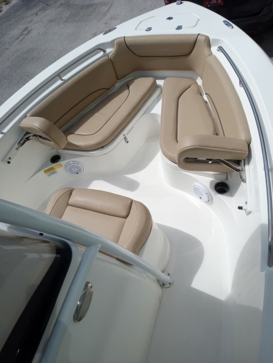 2019 NauticStar 2102 Legacy - Photo 10