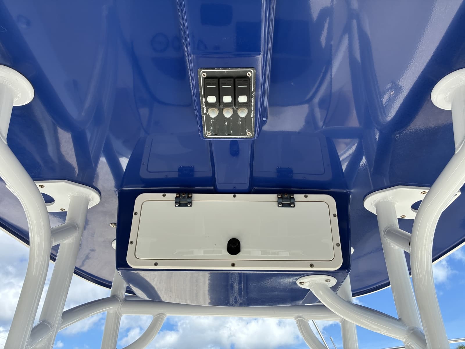 2019 NauticStar 2102 Legacy - Photo 6