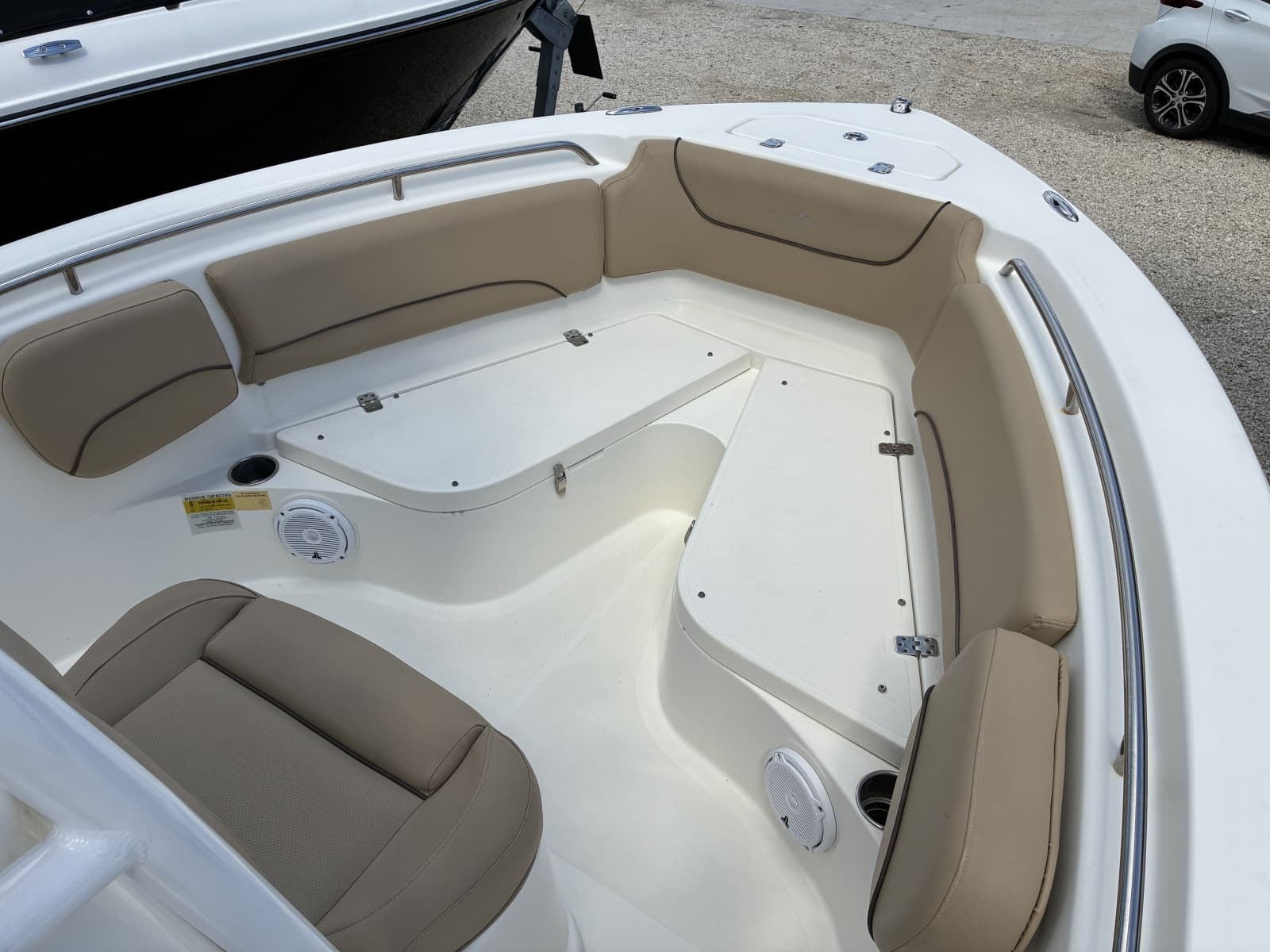 2019 NauticStar 2102 Legacy - Photo 9