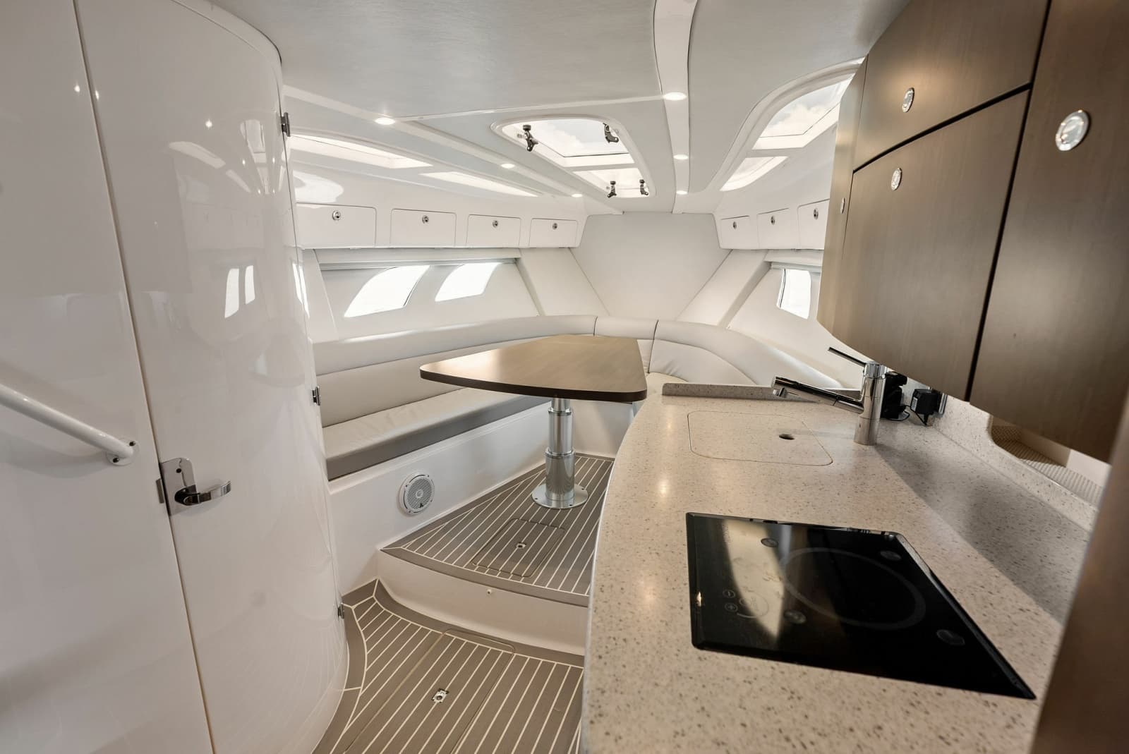 2019 Intrepid  - Photo 61