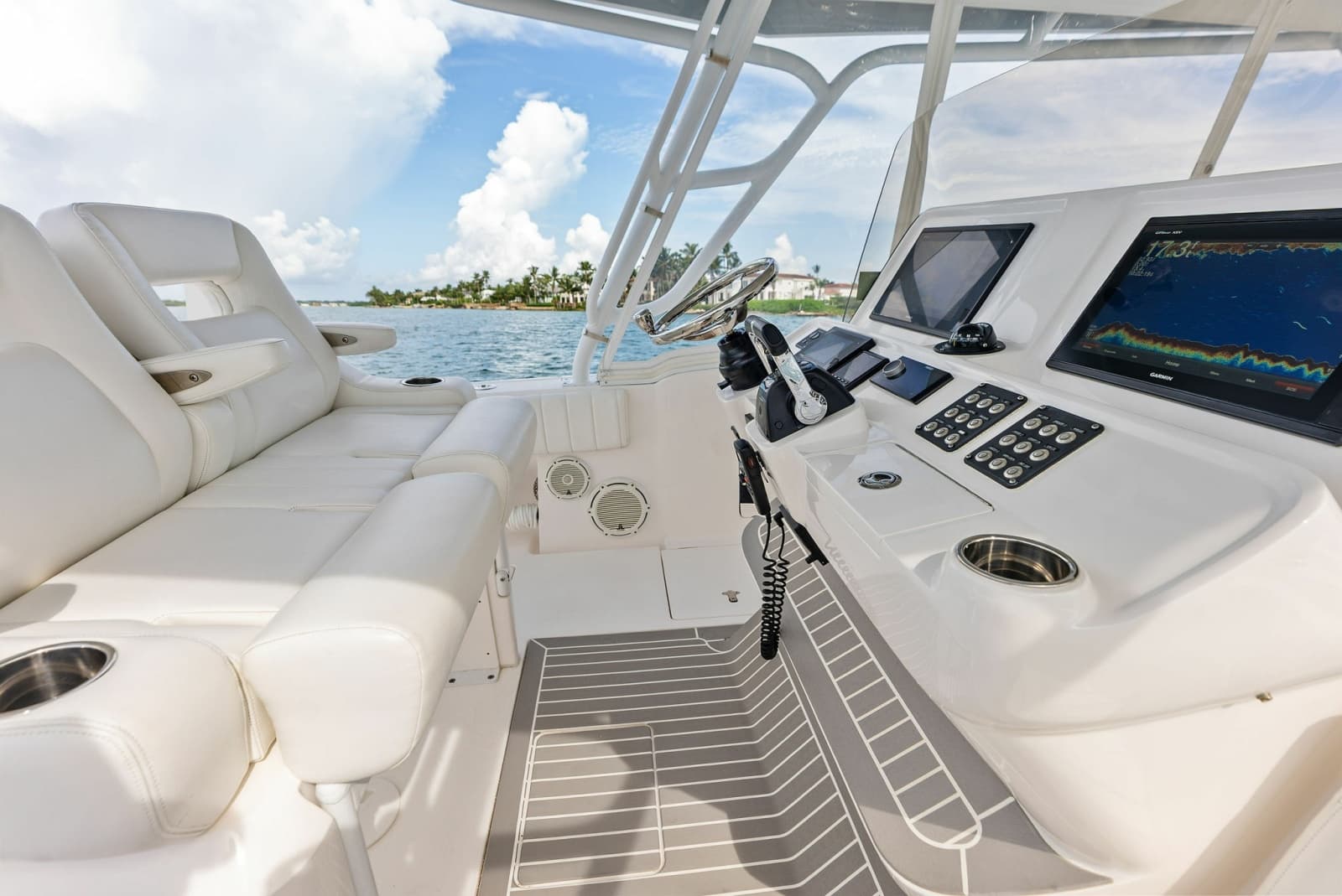 2019 Intrepid  - Photo 33