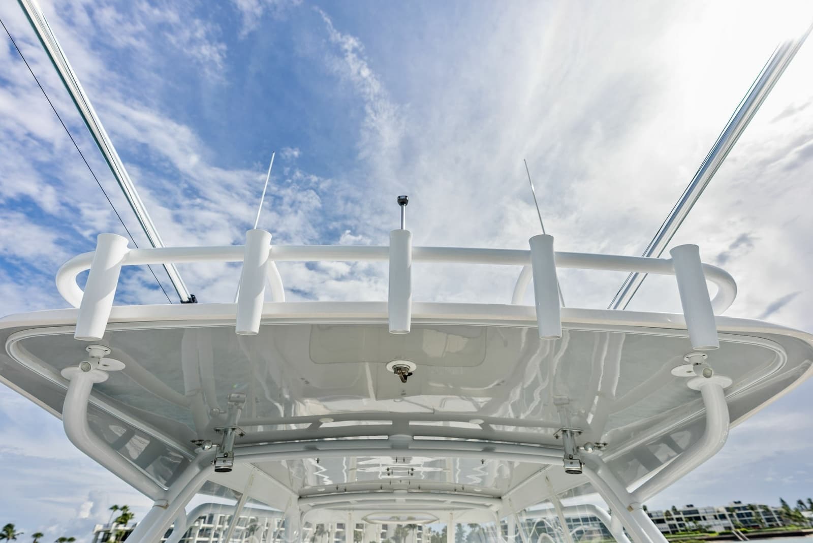 2019 Intrepid  - Photo 40