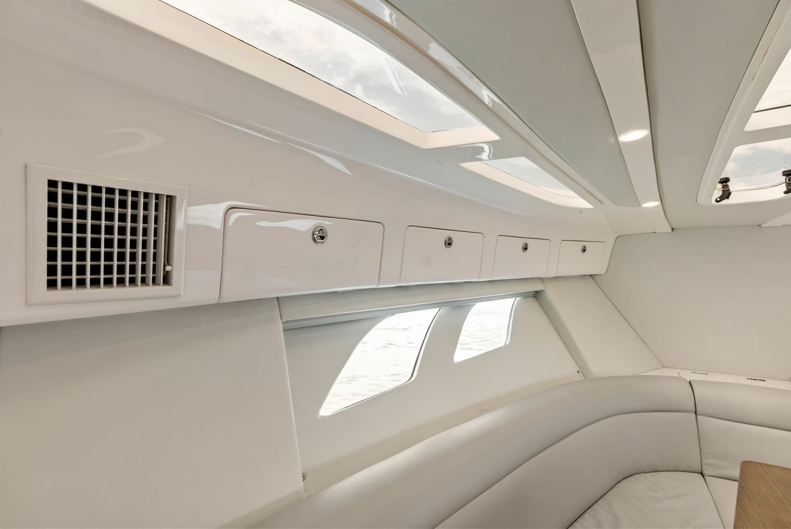 2019 Intrepid  - Photo 63