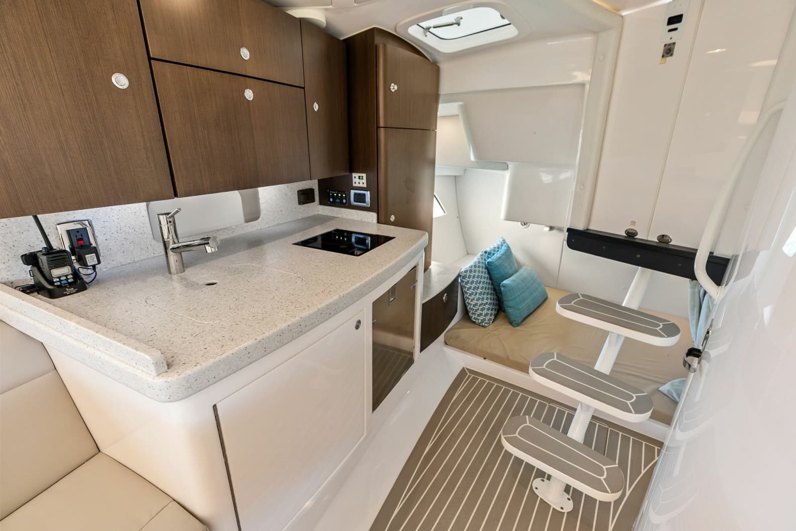 2019 Intrepid  - Photo 56