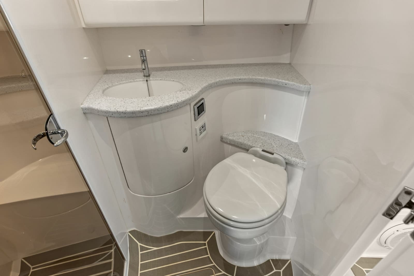 2019 Intrepid  - Photo 64