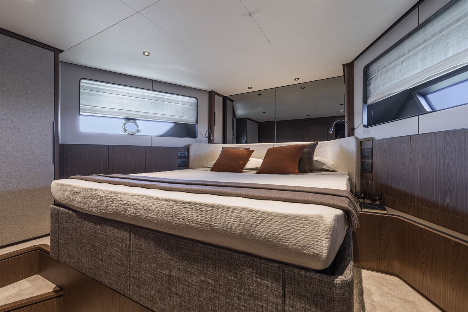 2025 Ferretti Yachts  - Photo 46