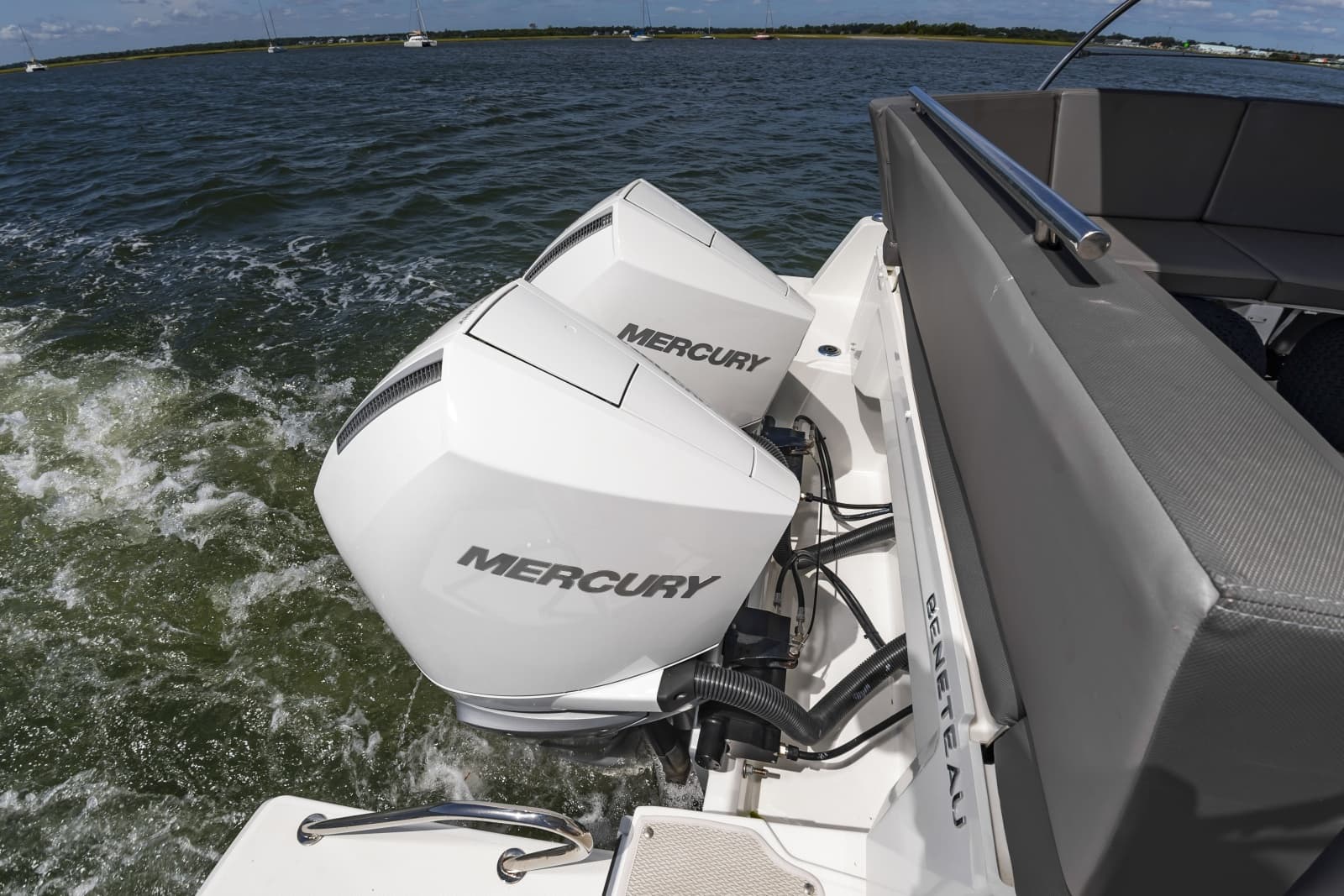 2026 Beneteau Antares 11 Fly - Photo 12
