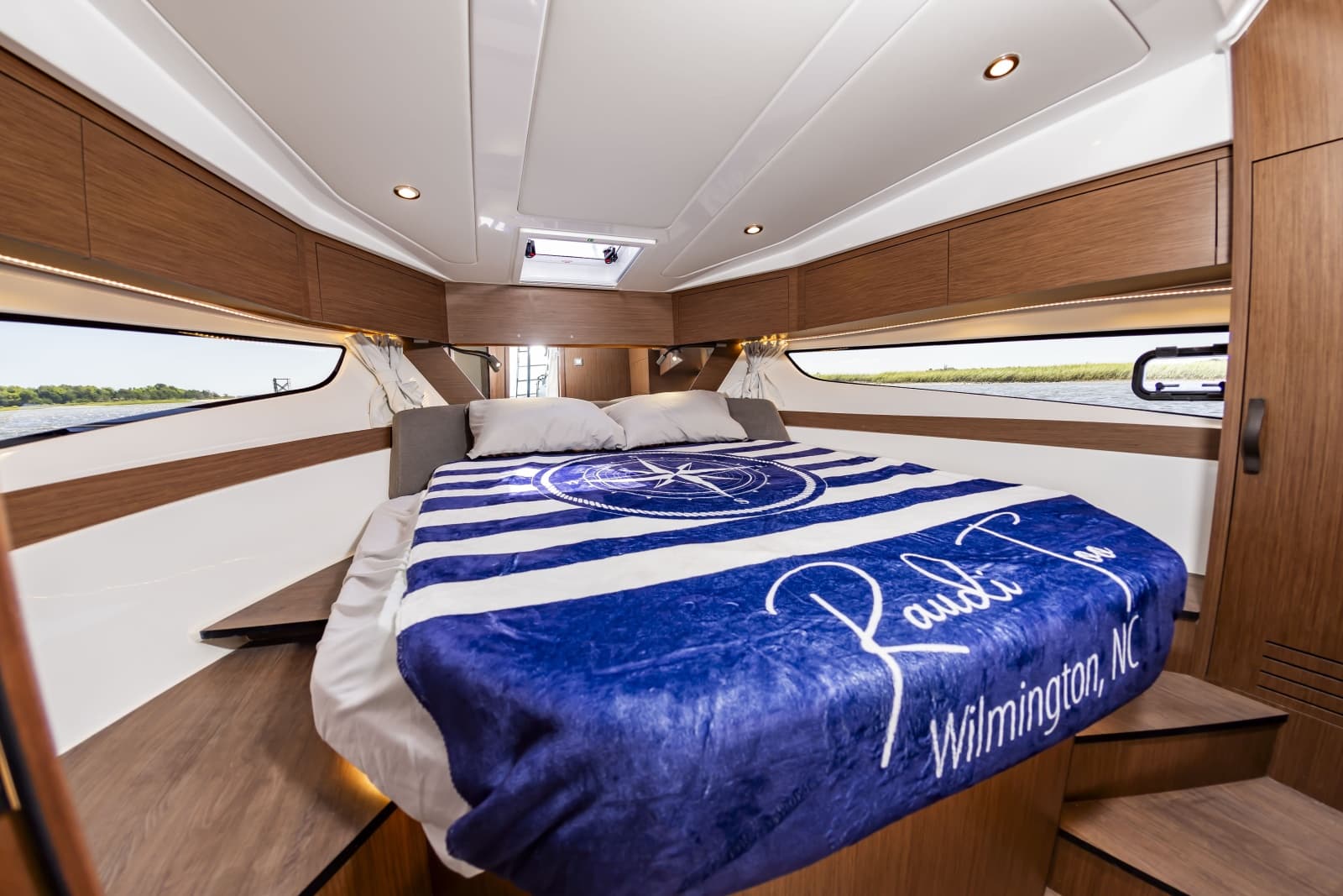 2026 Beneteau Antares 11 Fly - Photo 30