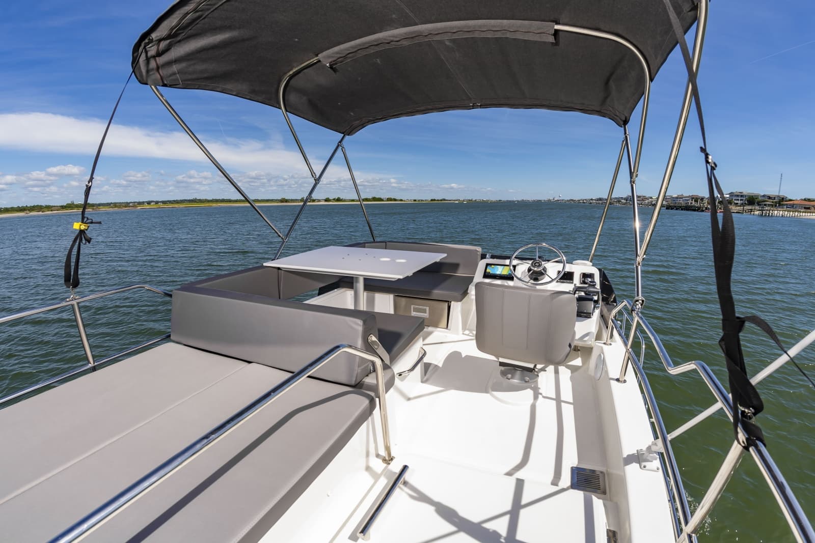 2026 Beneteau Antares 11 Fly - Photo 16