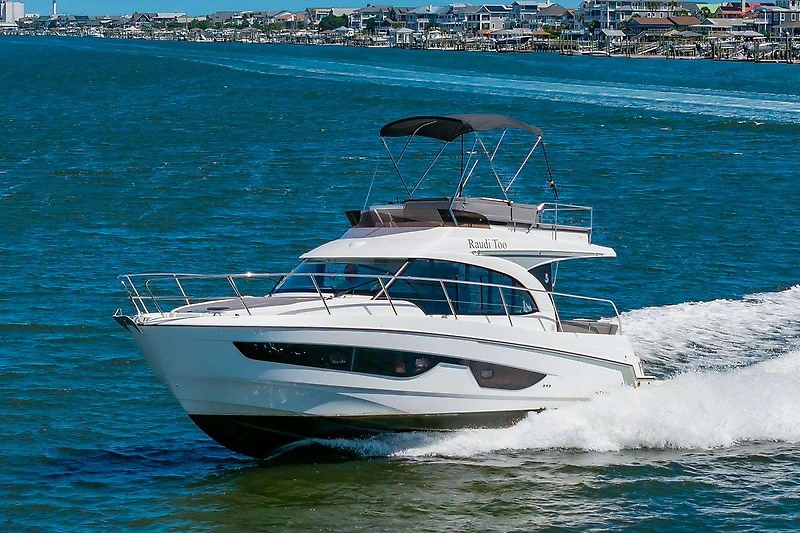 2026 Beneteau Antares 11 Fly - Photo 1
