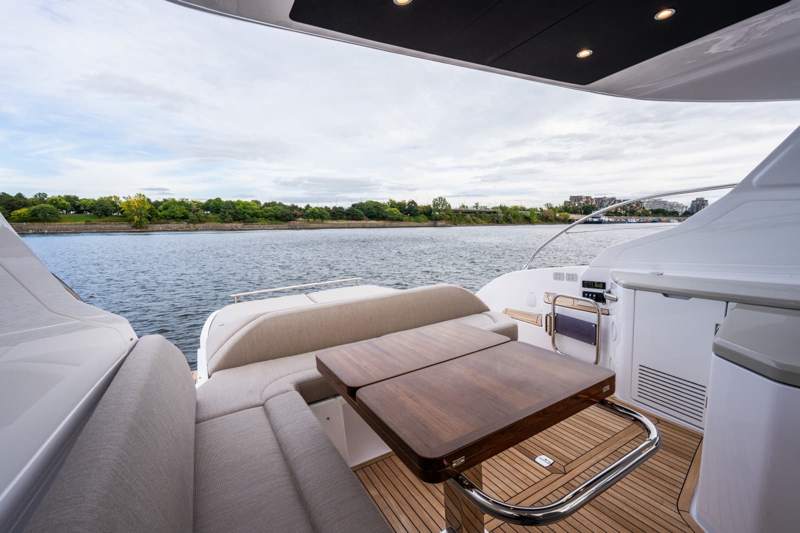 2025 Azimut Atlantis 45 - Photo 19