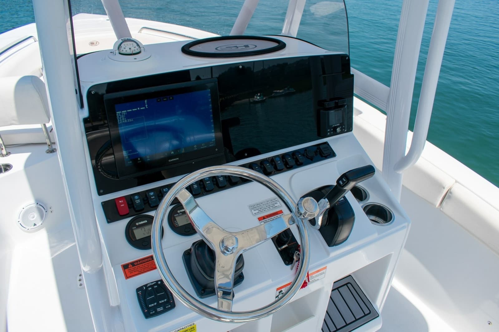 2022 Sea Hunt Ultra 219 - Photo 12