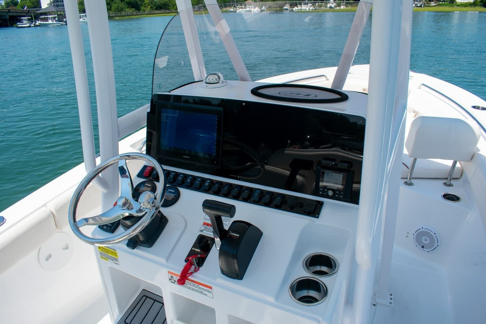 2022 Sea Hunt Ultra 219 - Photo 11