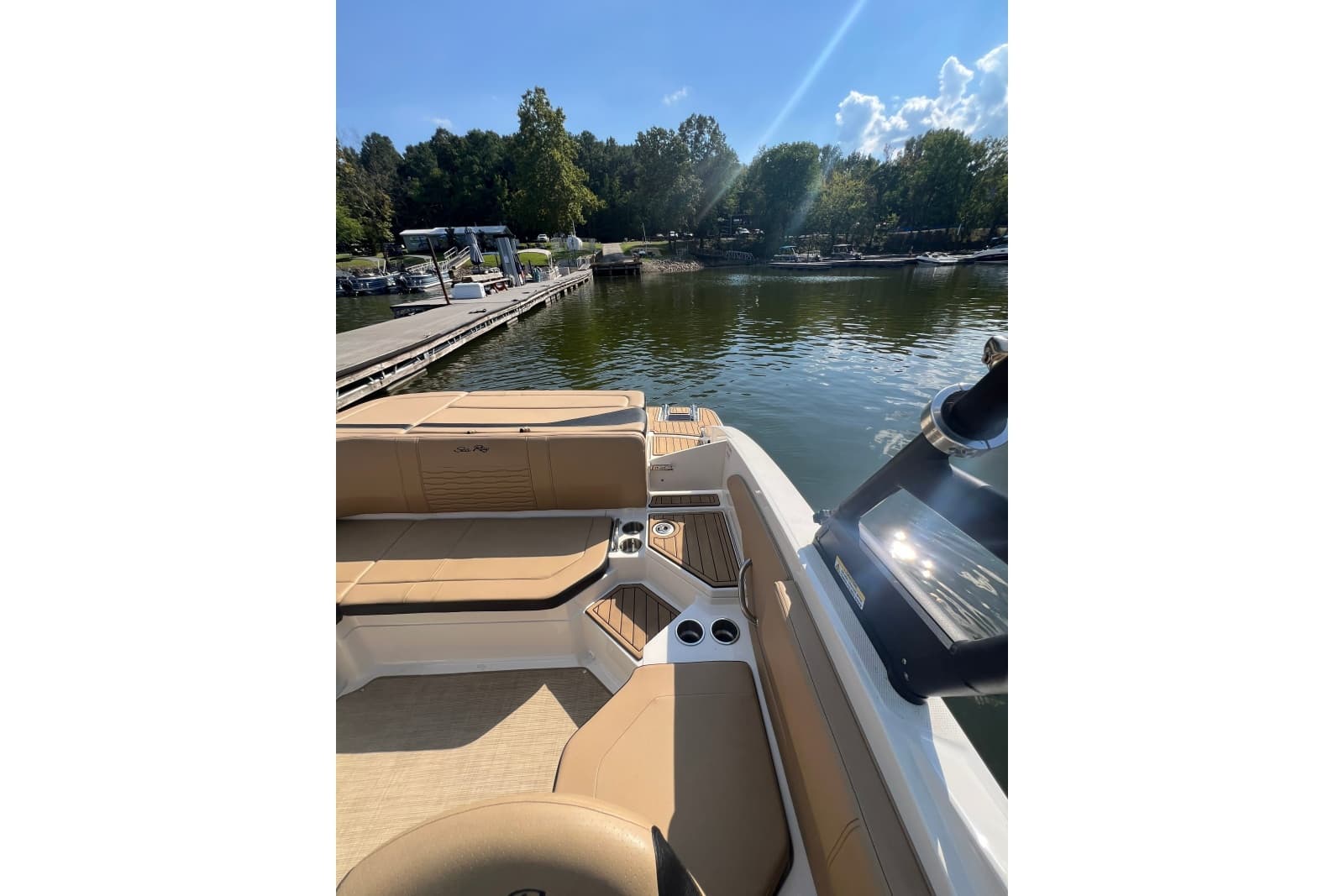2022 Sea Ray SPX 210 - Photo 32