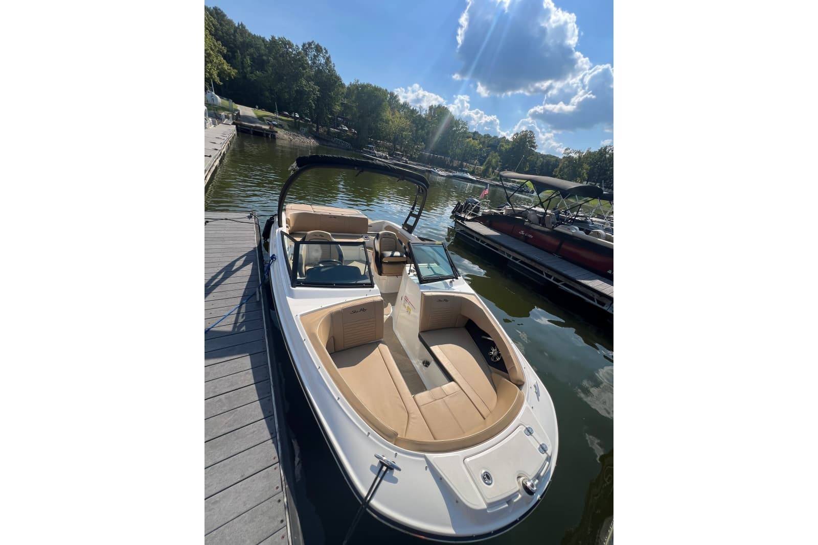 2022 Sea Ray SPX 210 - Photo 7