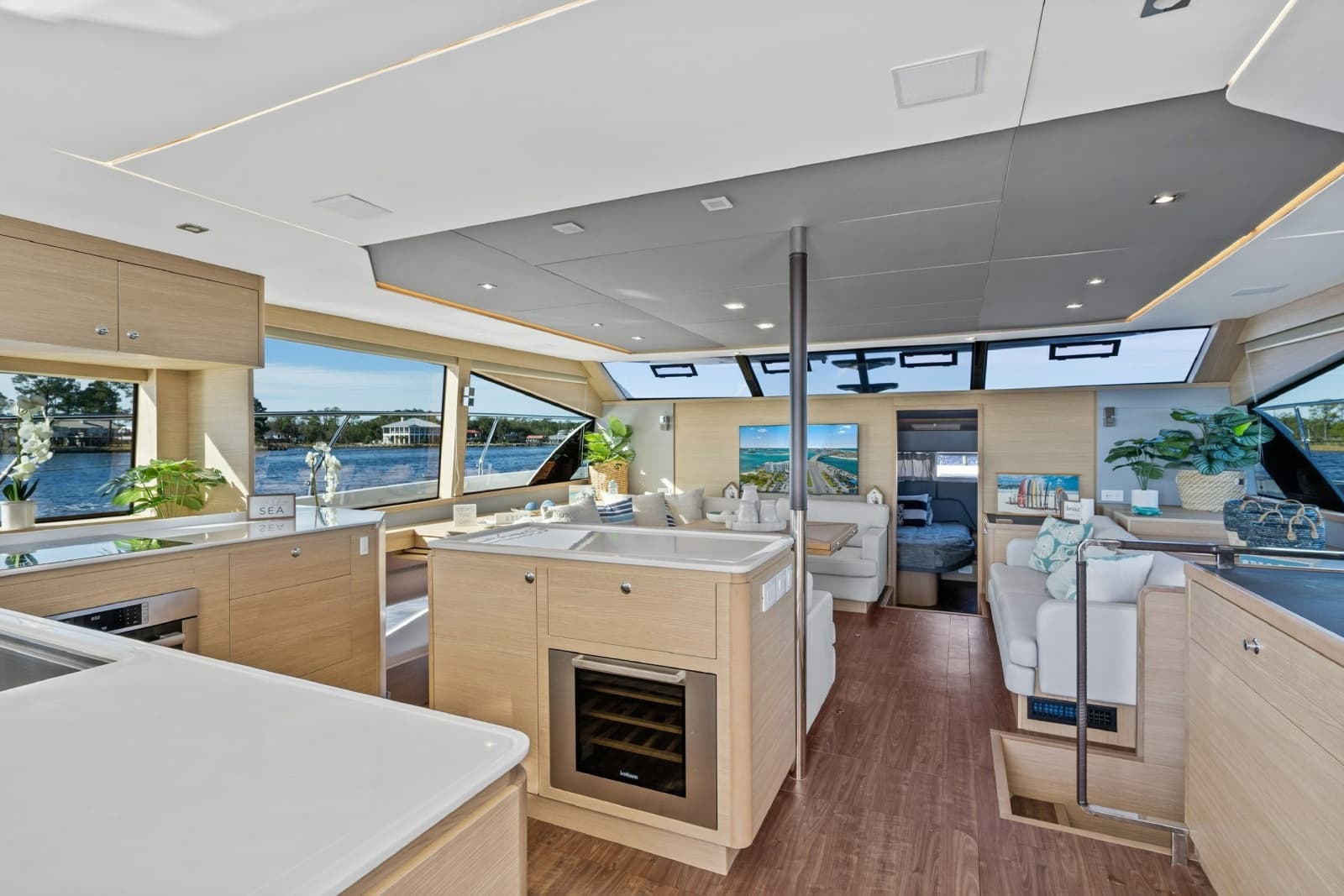 2021 Aquila 54 Yacht - Photo 6