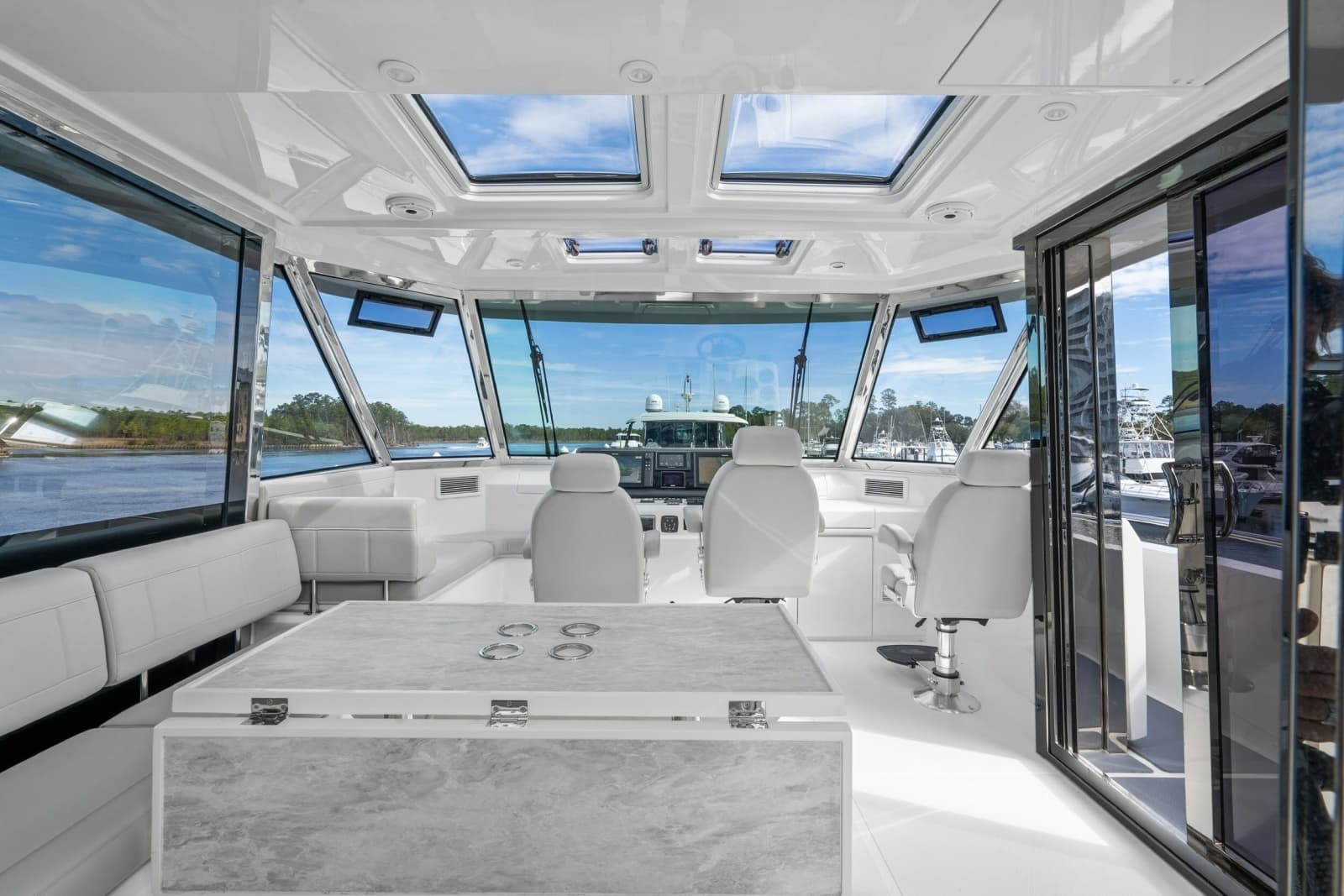 2021 Aquila 54 Yacht - Photo 43