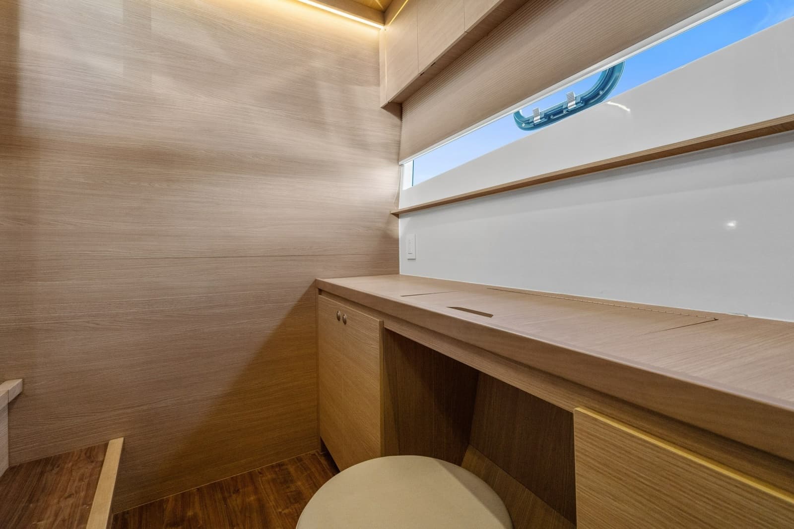 2021 Aquila 54 Yacht - Photo 23
