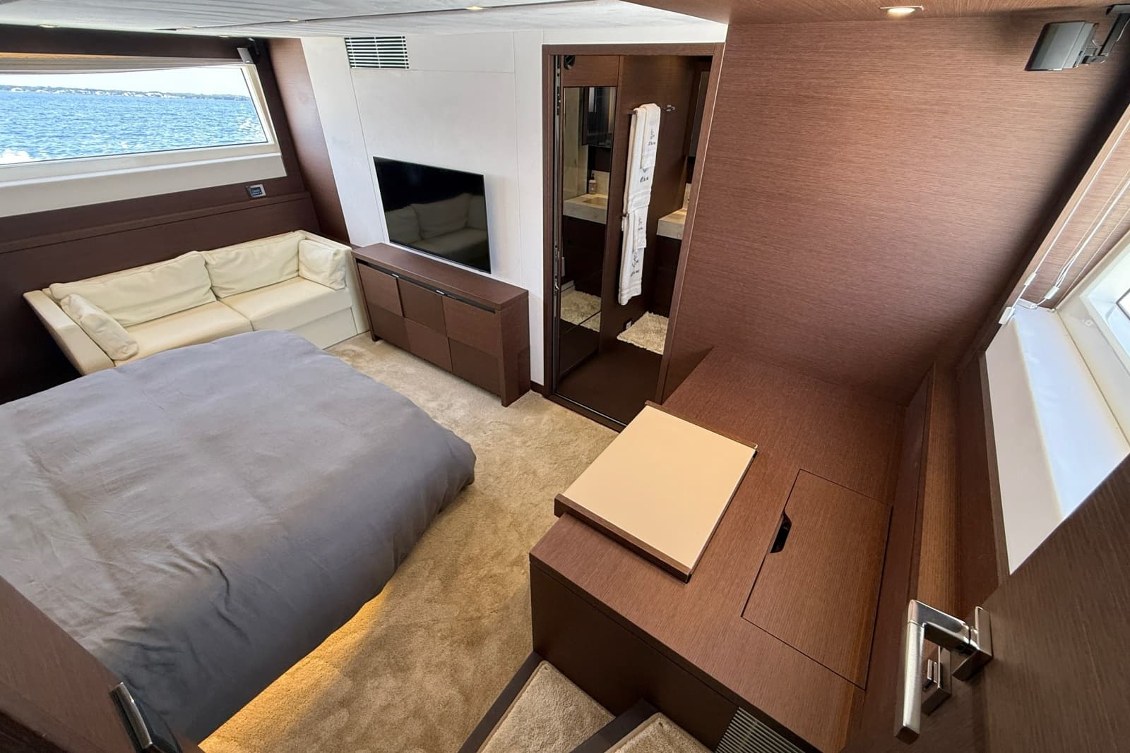 2017 Prestige 630 - Photo 28