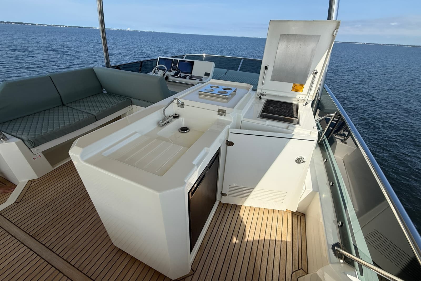 2017 Prestige 630 - Photo 9