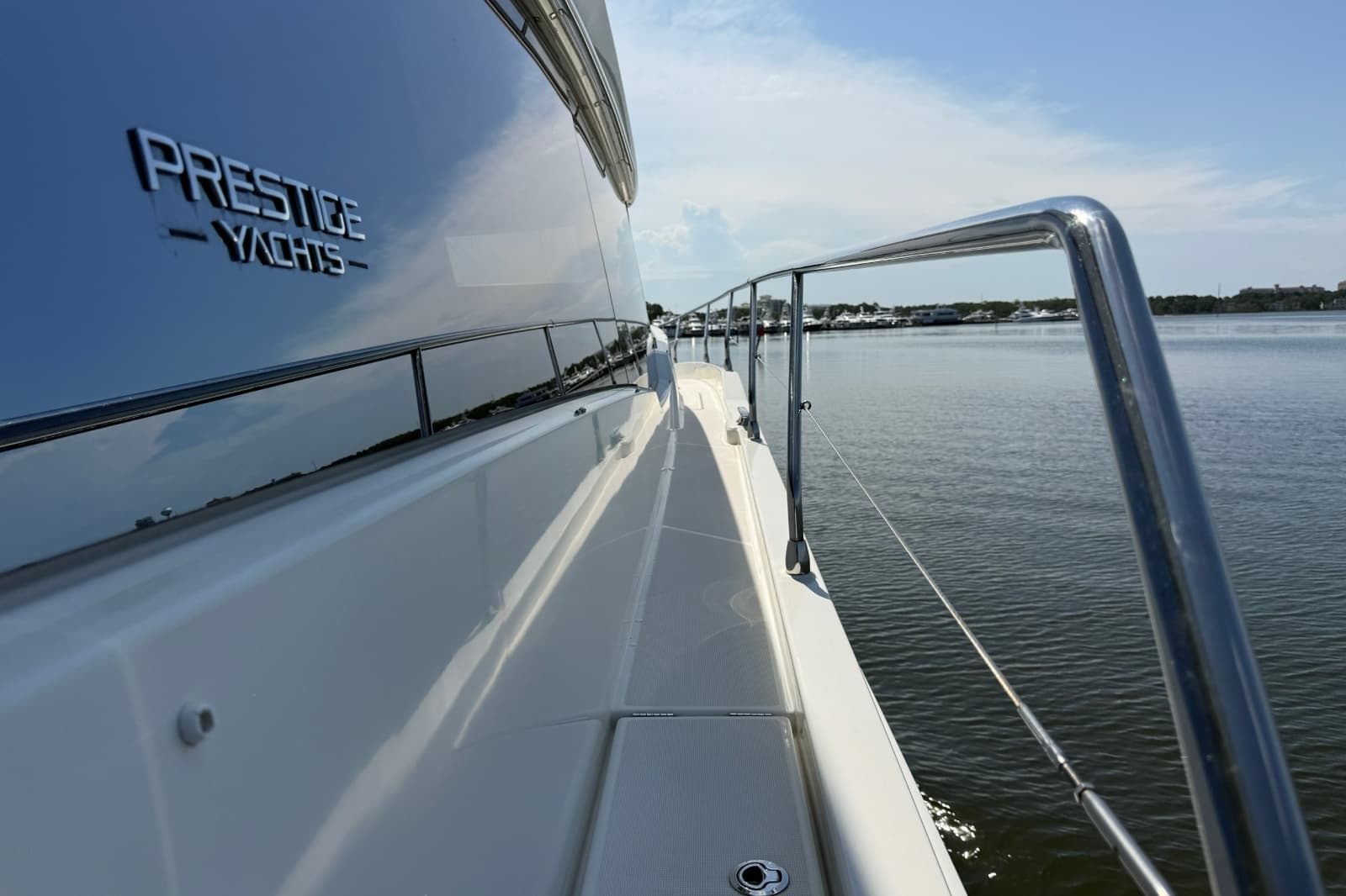 2017 Prestige 630 - Photo 5