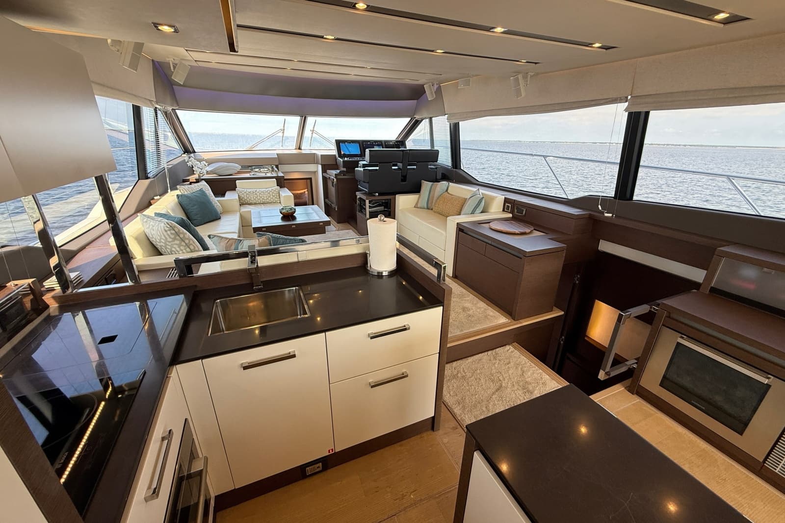 2017 Prestige 630 - Photo 22