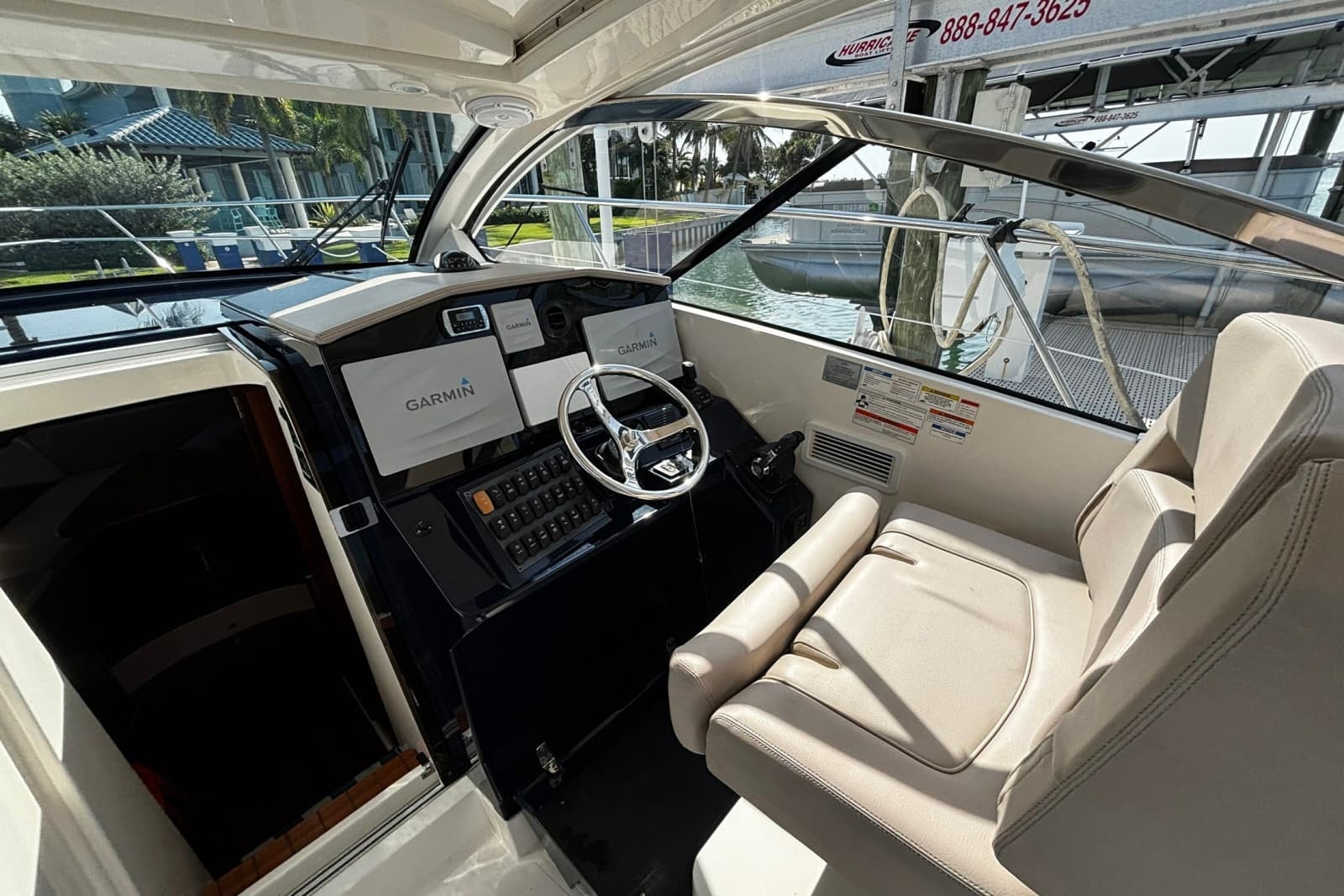 2015 Pursuit SC 365i Sport Coupe - Photo 19