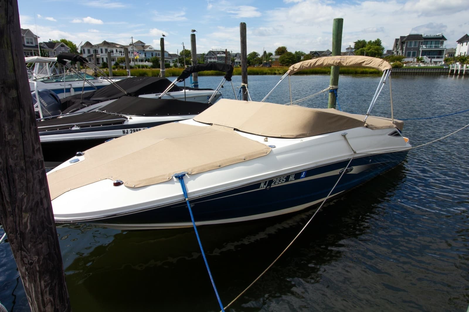 2015 Sea Ray 220 Sundeck - Photo 19