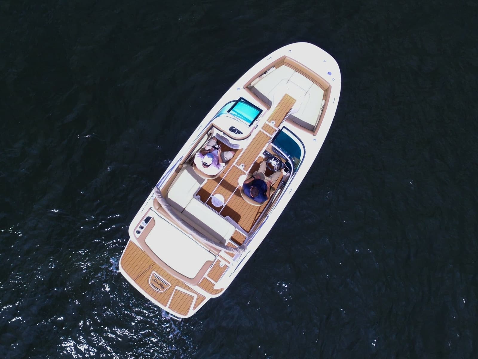 2015 Sea Ray 220 Sundeck - Photo 17