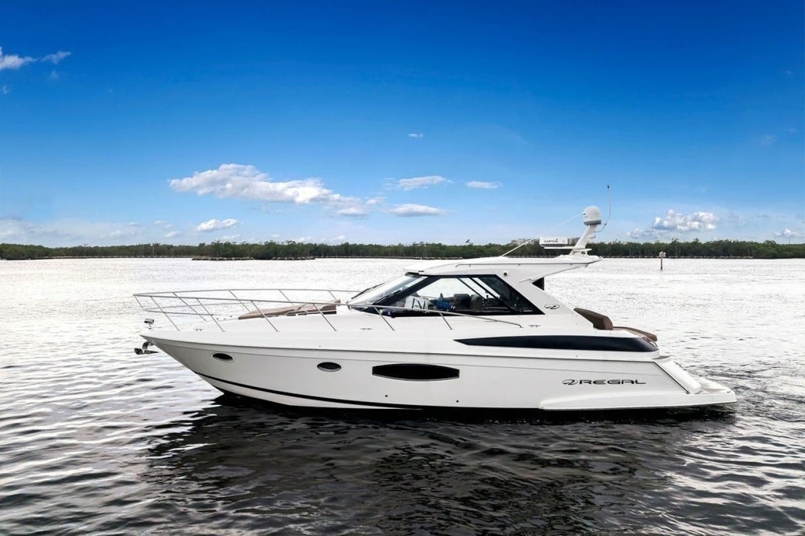 2014 Regal 42 Sport Coupe - Photo 1