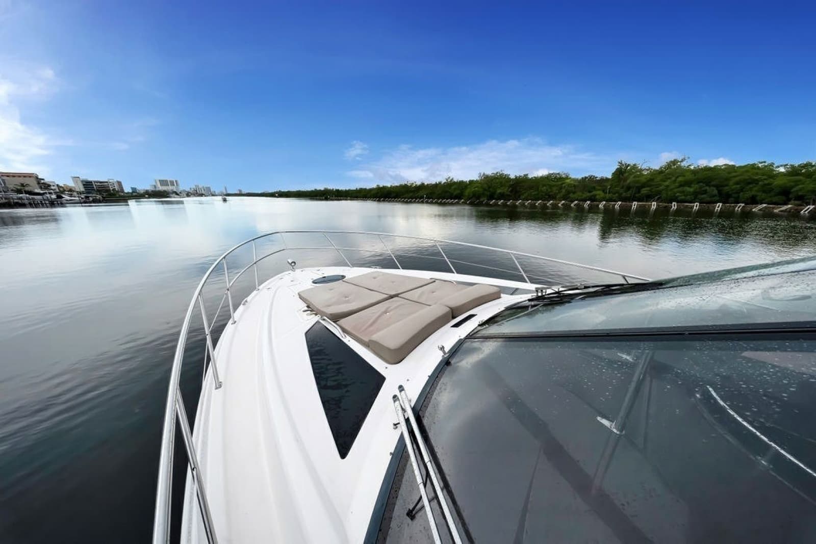 2014 Regal 42 Sport Coupe - Photo 51