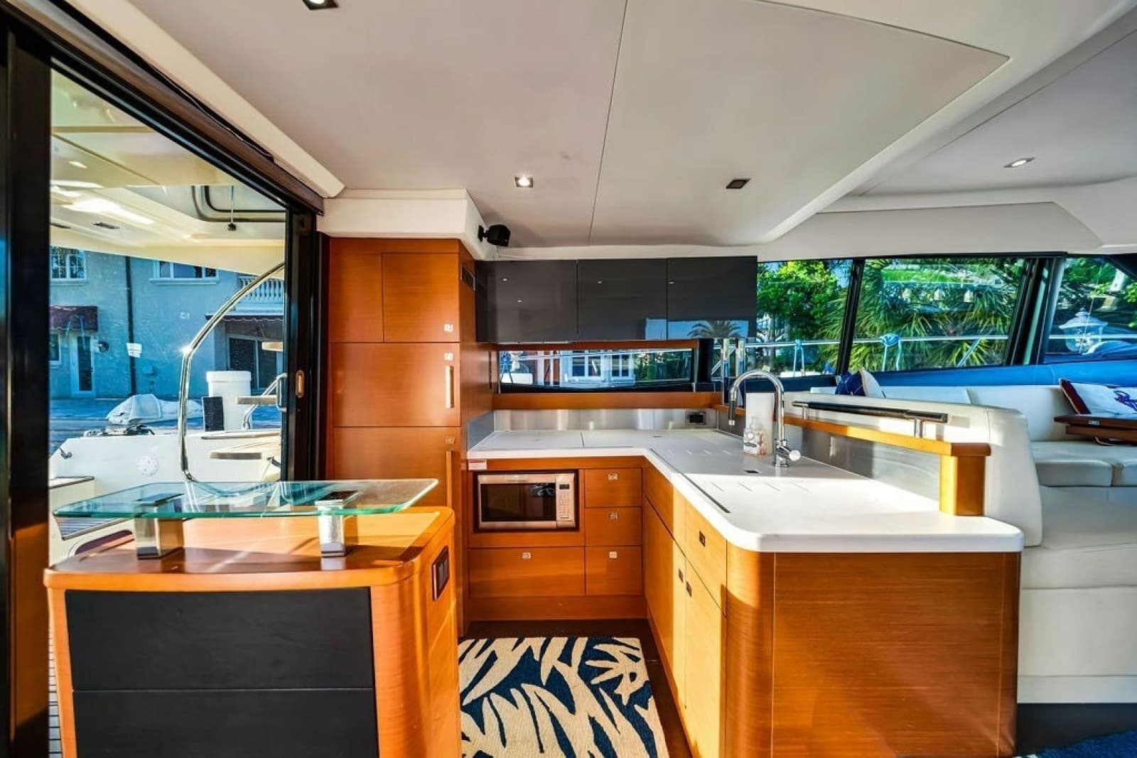 2013 Prestige 550 - Photo 46